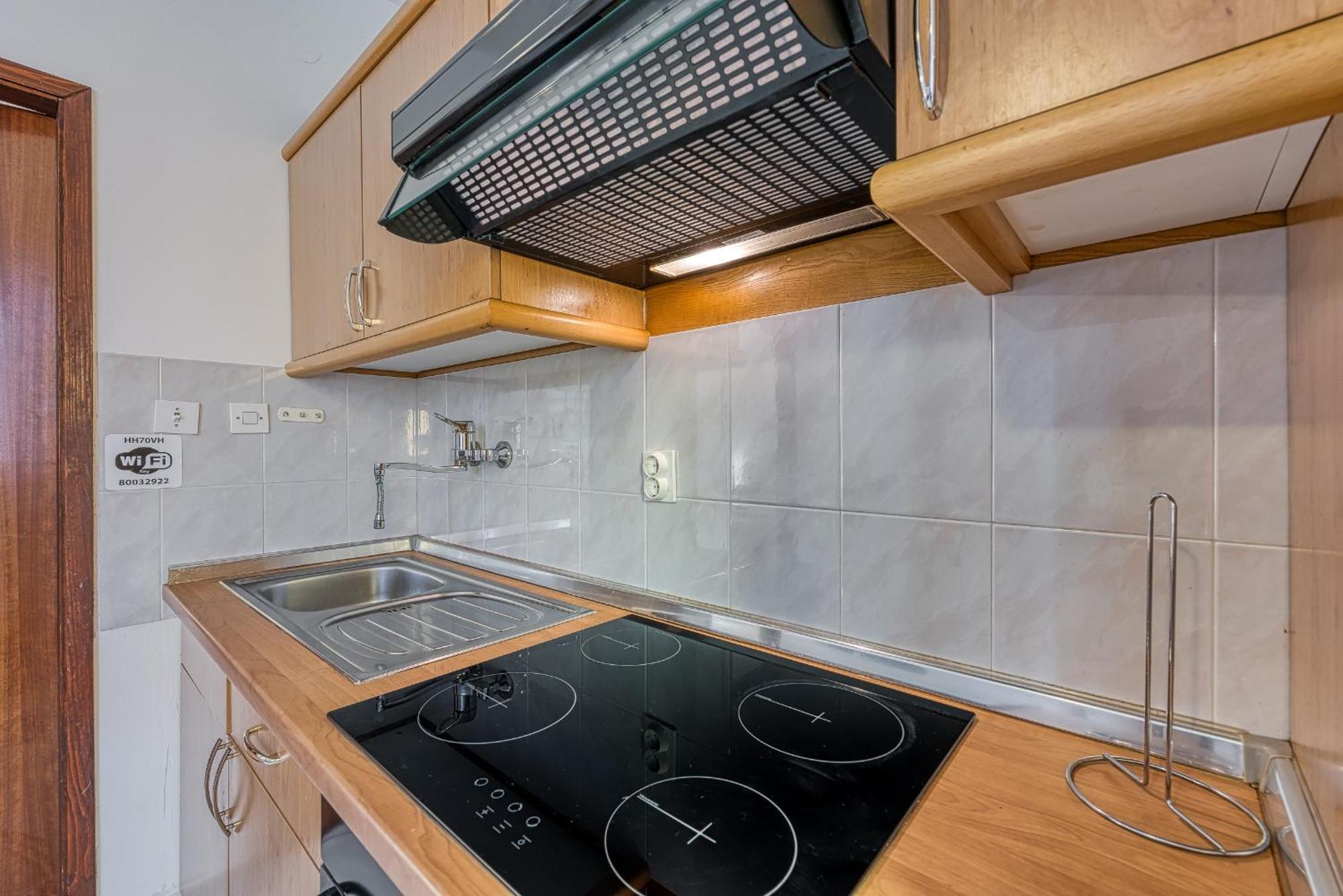 Punta B Hotel Пореч Стая снимка