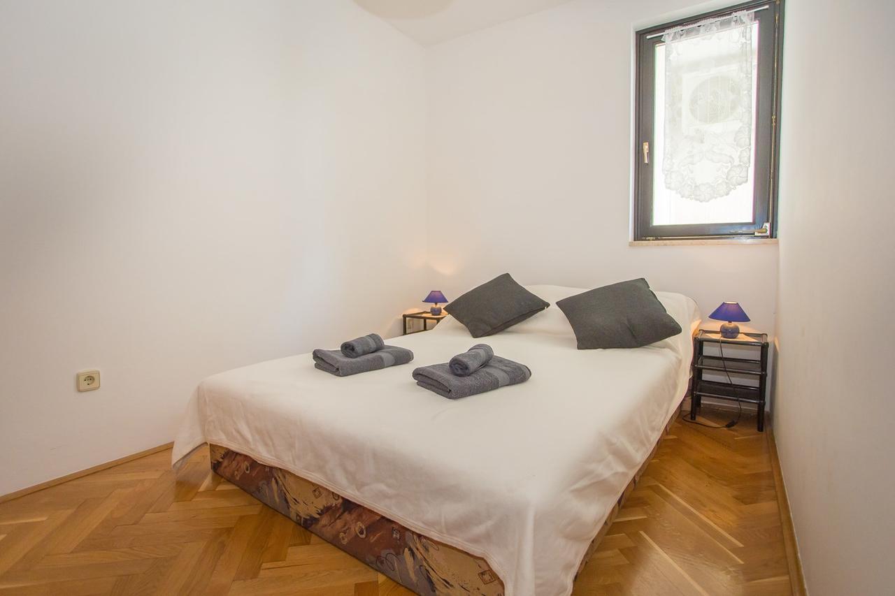 Punta B Hotel Пореч Стая снимка